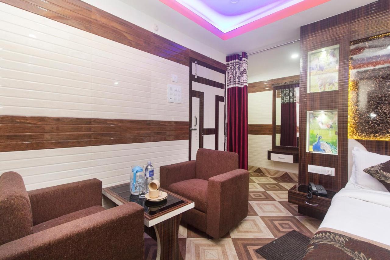 Oyo 16064 Tirupati Lodge Siliguri Exterior photo